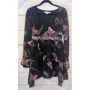 Elizabeth & James Patterned Dress Size‎ 6 Fun Flirty